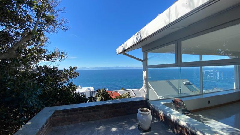 5 Bedroom Property for Sale in Murdock Valley Western Cape